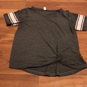 Grey and white ripzone t-shirt